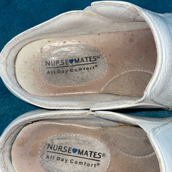 Mule Shoes - Picture 2 of 3